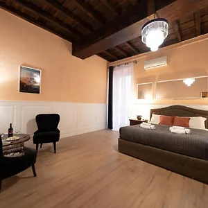 https://the-best-rent-apartment-near-fontana-di-trevi.it-romehotels.com